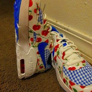 NIKE AIR MAX Baby Blue cherries